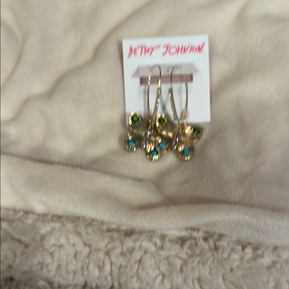 Betsey Johnson Gold Butterfly Earrings. NWT - Picture 11 of 14